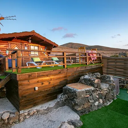 La Maxada Luz Maria El Cotillo (Fuerteventura)